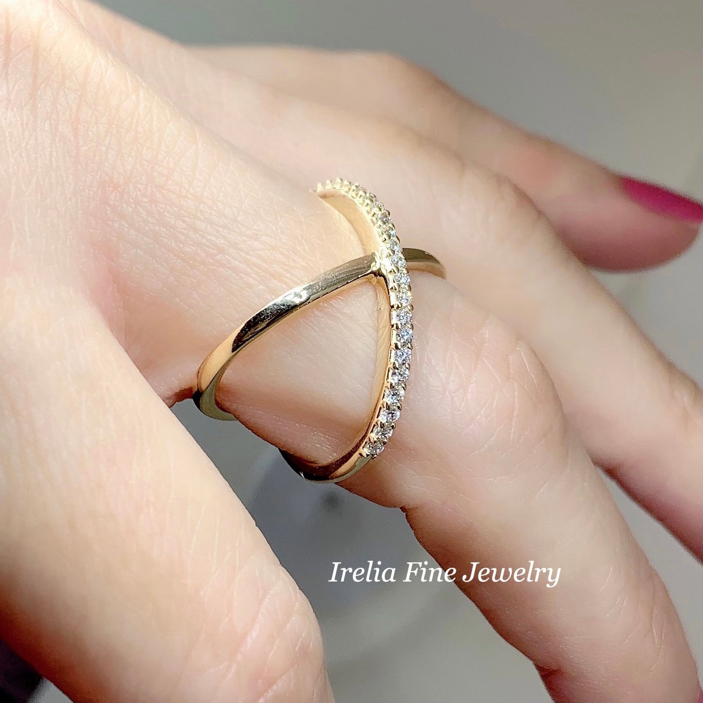 14K Yellow 1/4 CTW Natural Diamond Criss-Cross Ring, Size 7
