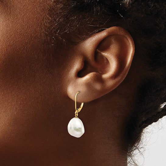  Cultured Pearl Earrings