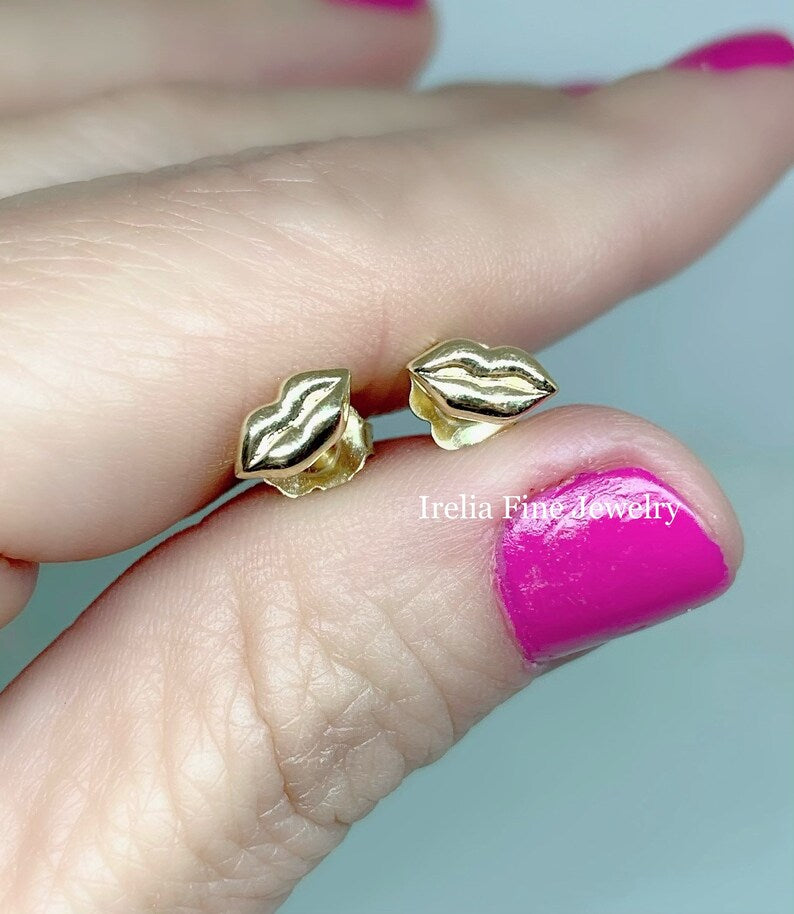 14k Yellow Gold Tiny  Lip Studs