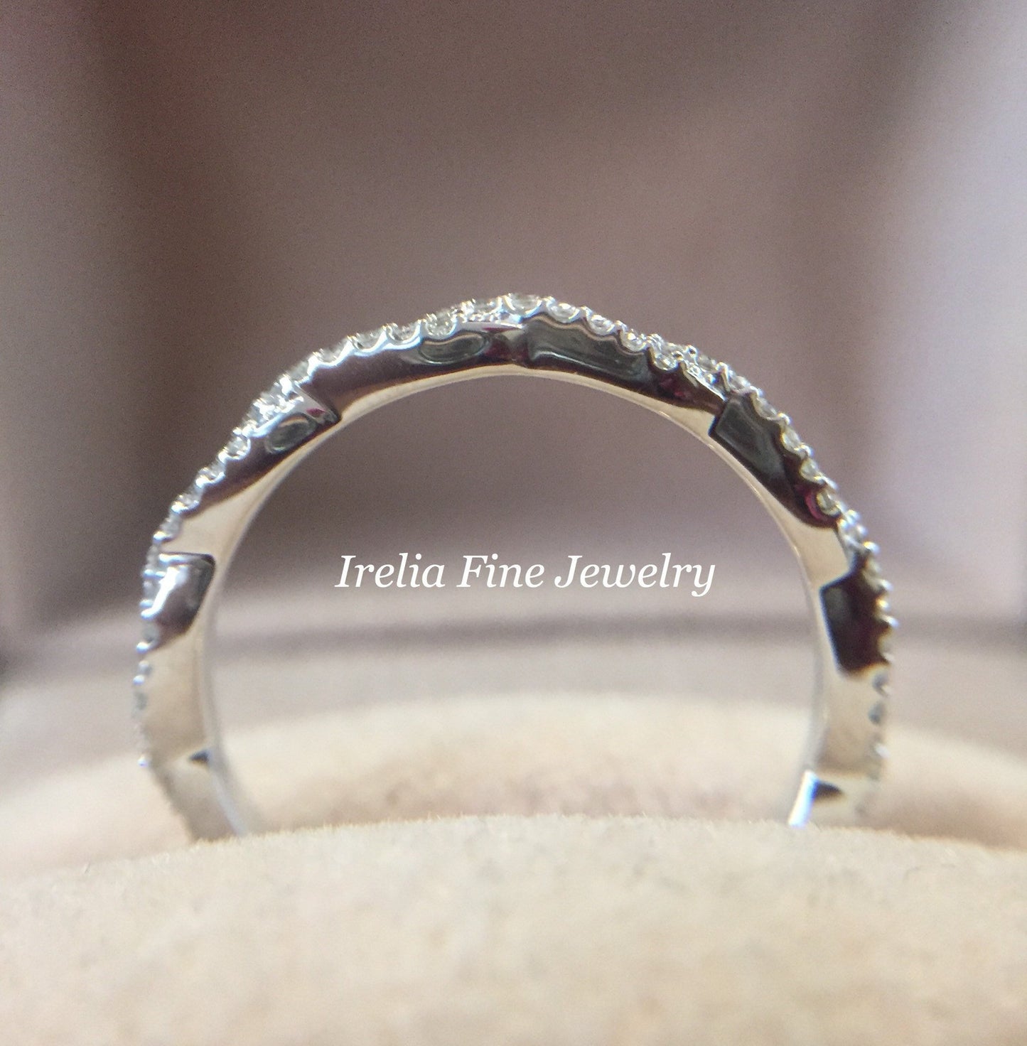 14K Gold & 1/6 ct Diamond Rope Band Wedding Anniversary Stackable Ring
