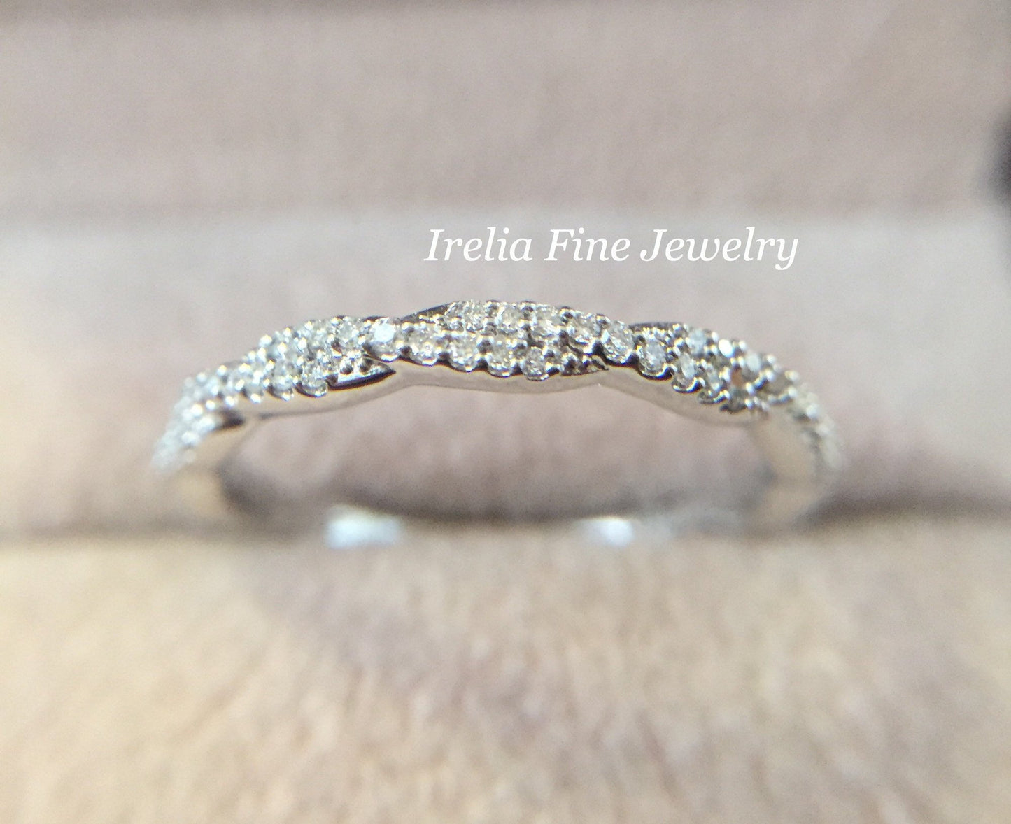 14K Gold & 1/6 ct Diamond Rope Band Wedding Anniversary Stackable Ring