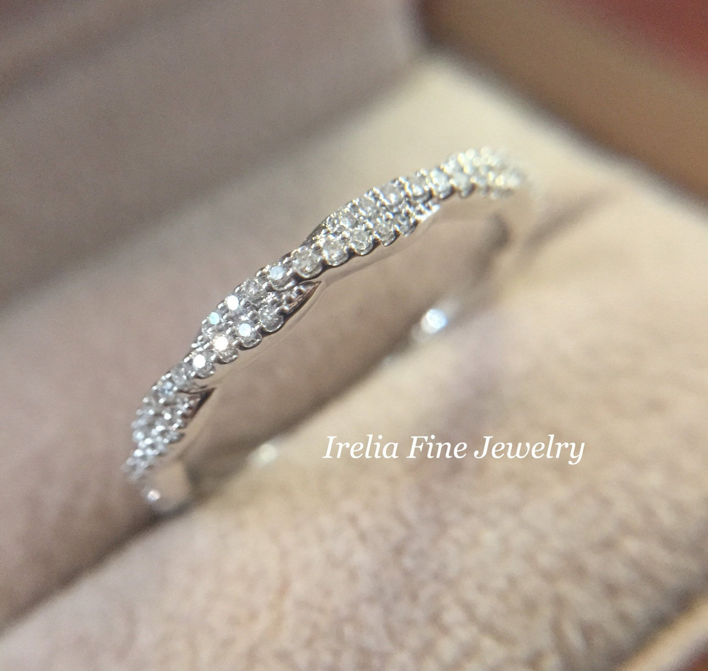 14K Gold & 1/6 ct Diamond Rope Band Wedding Anniversary Stackable Ring