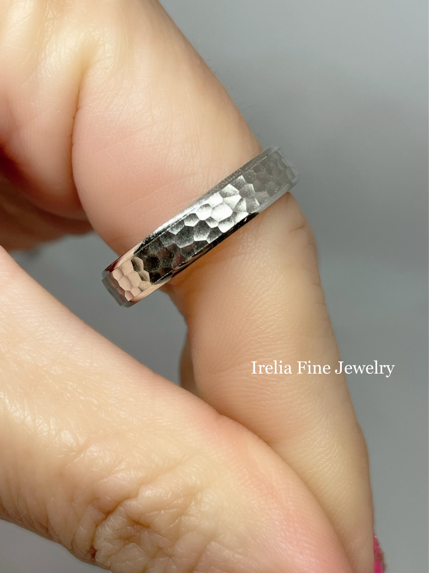 CrownRing Collection - 14k White Gold 4.5 mm textured center band